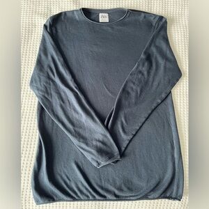 ZARA LIGHT SWEATER NAVY MEDIUM
